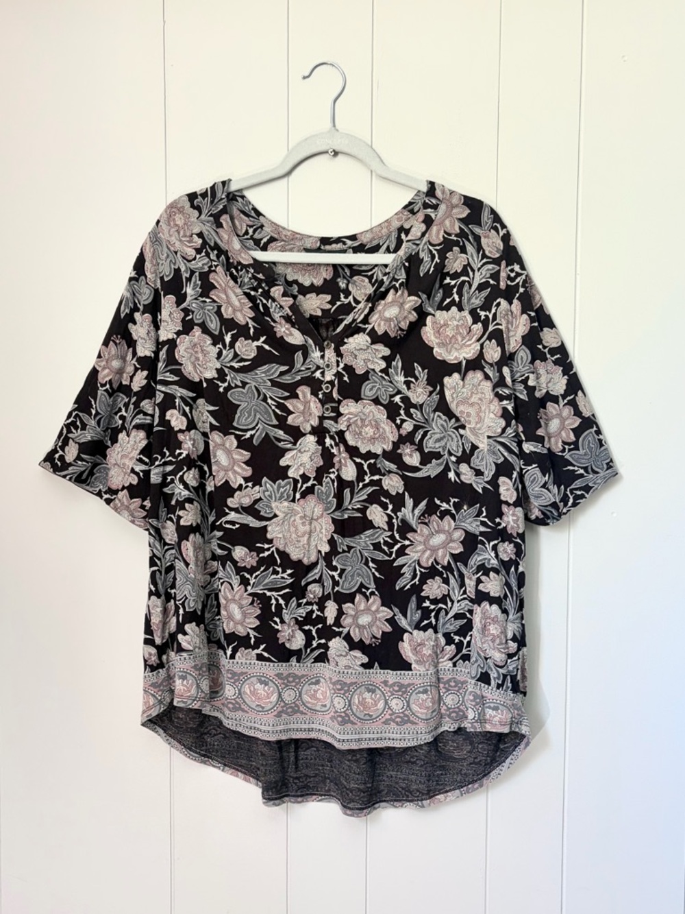 Lucky Brand Short Sleeve Henley Top Boho Earth Tones Relaxed Fit Women’s 1X